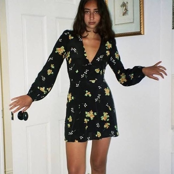 REALISATION PAR “THE KATE” DRESS - Picture 1 of 6